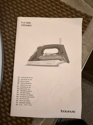 Plancha Taurus Fiji 3000 Nueva