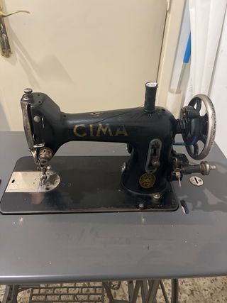 Máquina de coser Cima
