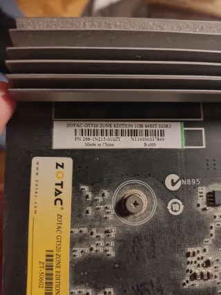 Tarjeta Gráfica Zotac 520 1GB + Cable MiniHDMI