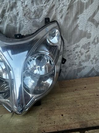 Faro Delantero Keeway Fact 49cc