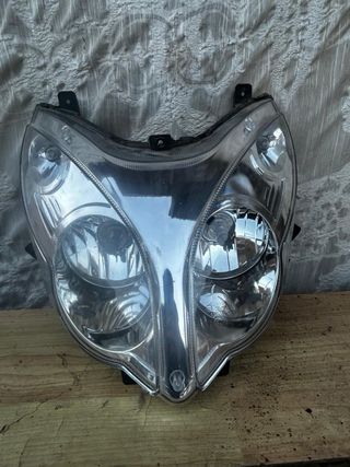 Faro Delantero Keeway Fact 49cc