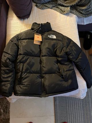 The North Face 1996 Nuptse Talla L Negra
