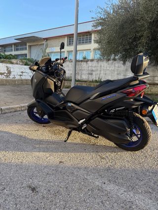 Yamaha XMAX 300 2025, Nueva 455 km