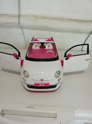Macchina Barbie Fiat 500 Rosa e Bianco
