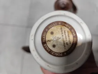 Especiero de madera y cerámica