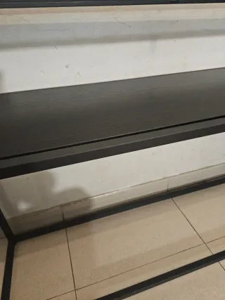 Mueble recibidor cristal y metal negro