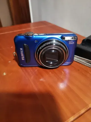 Cámara Digital Fujifilm T300 Azul