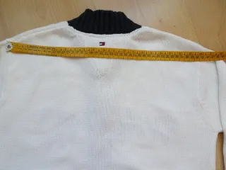 Chaqueta Tommy Hilfiger Blanca y Negra