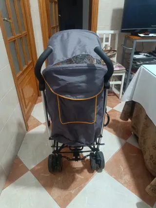 Cochecito bebé ligero y plegable