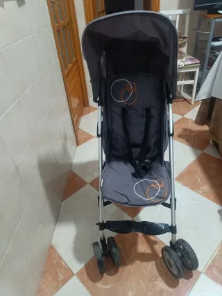Cochecito bebé ligero y plegable