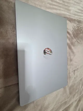 Portátil HP Omnibook 5 16-bf 512GB/16GB