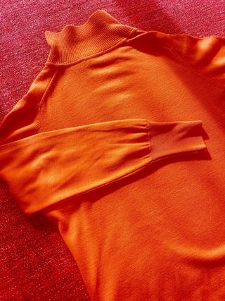 Jersey Escorpion naranja oscuro calderacuello polo