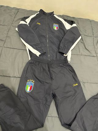 Conjunto deportivo Corteiz negro y blanco