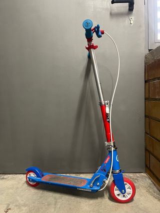 Patinete Oxelo azul y rojo