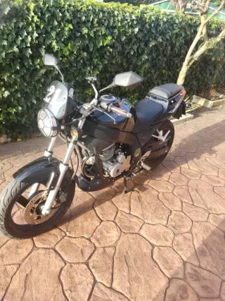 Daelim Roadwin Moto 125