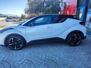 Toyota C-HR 2021