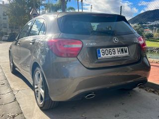 Mercedes-Benz A180 2014 diesel 85100km automático