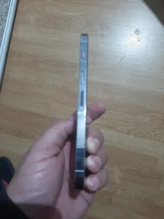 iPhone 13 Pro Max 83% Batteria, problema Face Id, 128G