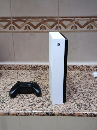Xbox One S Digital Edition Blanca