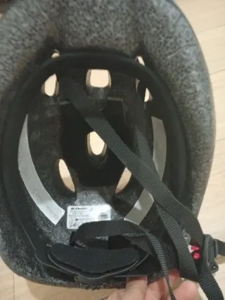 Casco Btwin Morado Edición Kid