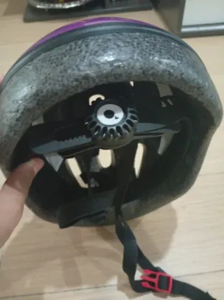 Casco Btwin Morado Edición Kid