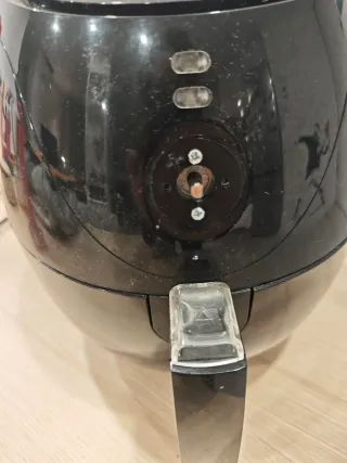 Freidora de aire negra