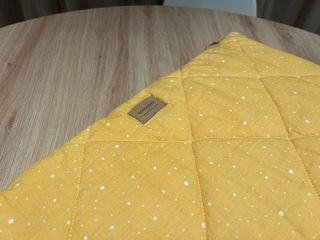 Lote: protector, colchón cólico, espuma cambiador