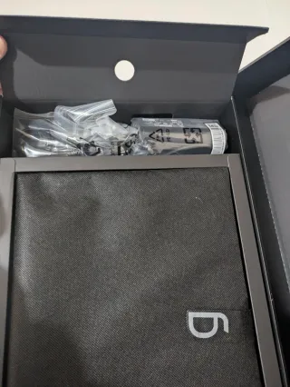 LG Gram 14Z90RU-G.AA55B - Nuevo sin usar