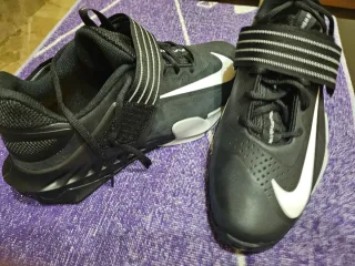 Nike Zapatillas Baloncesto Negras Talla 42