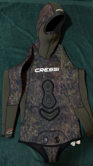 TRAJE DE PESCA SUBMARINA