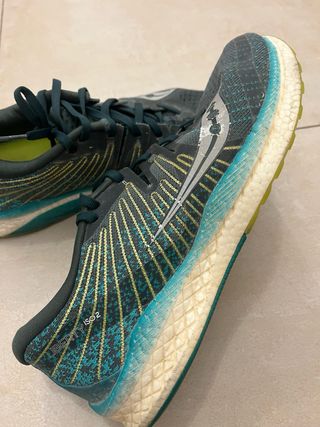 Zapatillas Saucony Liberty ISO 2 Talla 42