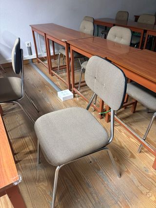 Mesas y Sillas Formación Madera Metal