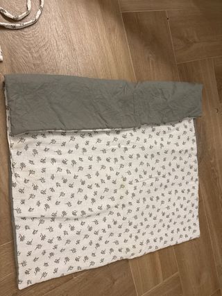 Chichonera, cojín y manta conjunto