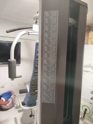 Máquina de musculación gimnasio