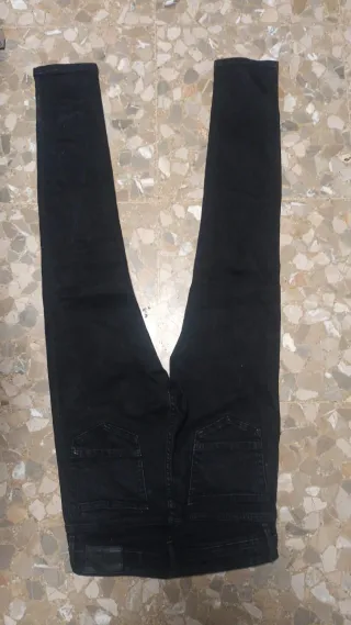 Pantalones vaqueros negros Mango largos