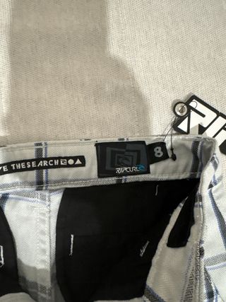 Pantalón corto a cuadros Ripcurl Talla 8