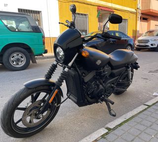 Harley Davidson Street 750