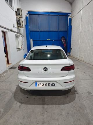 Magnífico Volkswagen Arteon 2.0TDI DSG