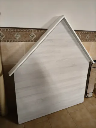 Cabecero y escritorio de madera