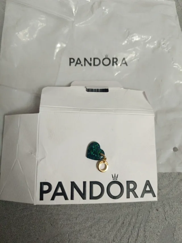 Colgante Corazón Pandora Verde