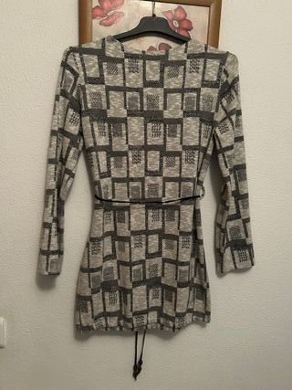 Lote de 4 vestidos rayas blanco y negro