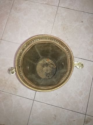 Florero Metálico Dorado