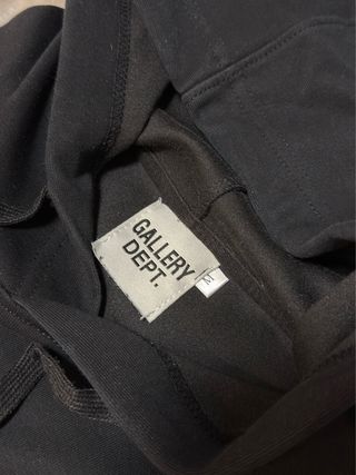 Sudadera Gallery Dept. Negra