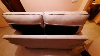 Sofá 2 plazas piel beige-antimanchas