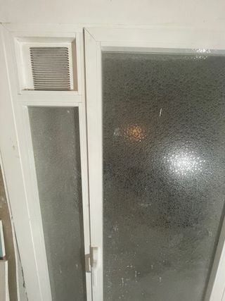 Puerta exterior aluminio con cristal