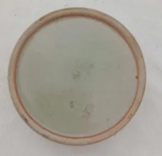 Caja pequeña Celadón con flores