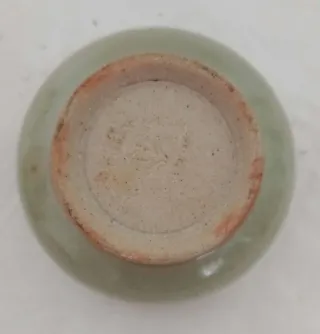 Caja pequeña Celadón con flores