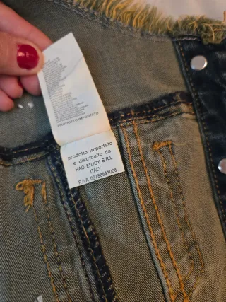 Chaqueta vaquera con pedrería