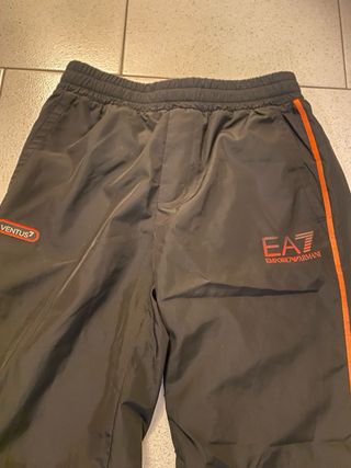 Tuta Emporio Armani nera e arancione originale