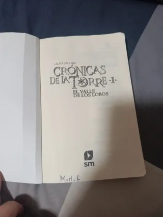 Crónicas de la Torre I (El Valle de los Lobos)